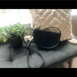 ABLE Hana Crossbody in Black